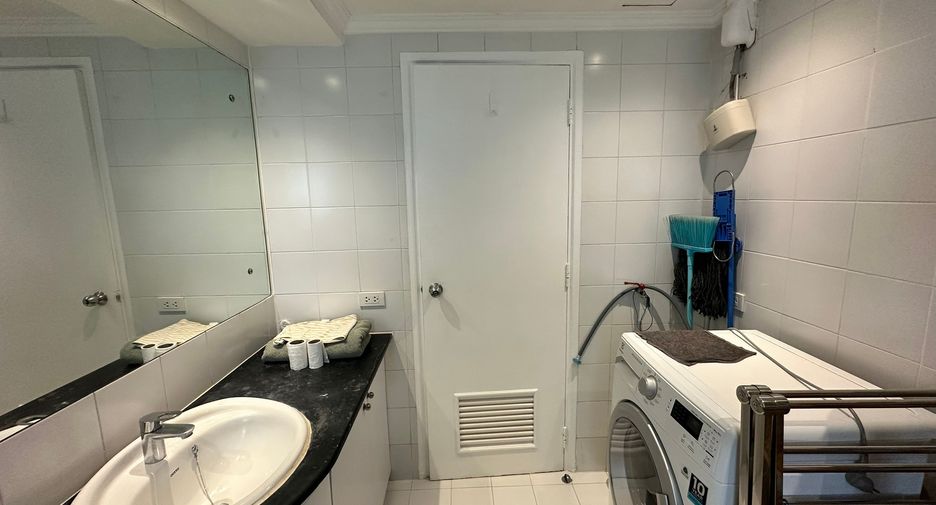 Wohnung zur Miete und zum Kauf mit 2 Zimmer in Watthana, Bangkok