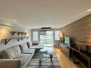 Condo en alquiler y en venta de 2 habitaciones en Watthana, Bangkok