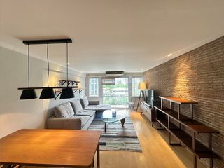 Condo en alquiler y en venta de 2 habitaciones en Watthana, Bangkok