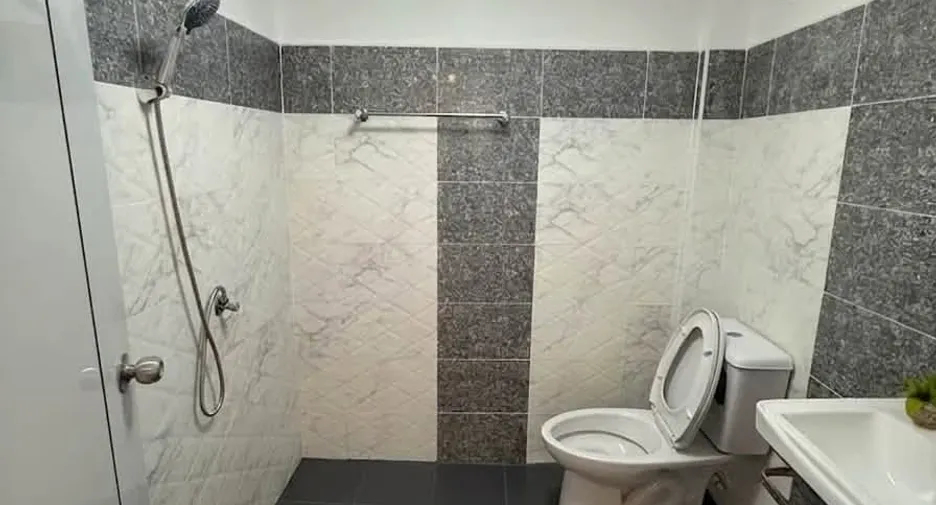 For sale 4 bedrooms townhouse in Bang Lamung, Chonburi
