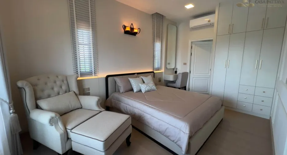 Villa zum Kauf mit 5 Zimmer in Jomtien, Pattaya