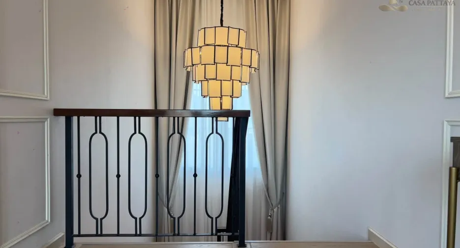 Villa zum Kauf mit 5 Zimmer in Jomtien, Pattaya
