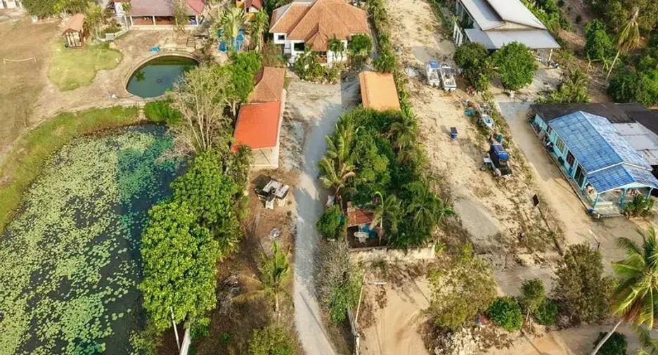 For sale 4 bedrooms villa in Huay Yai, Pattaya