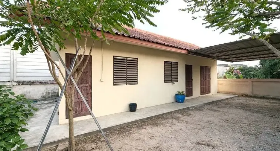 For sale 4 bedrooms villa in Huay Yai, Pattaya