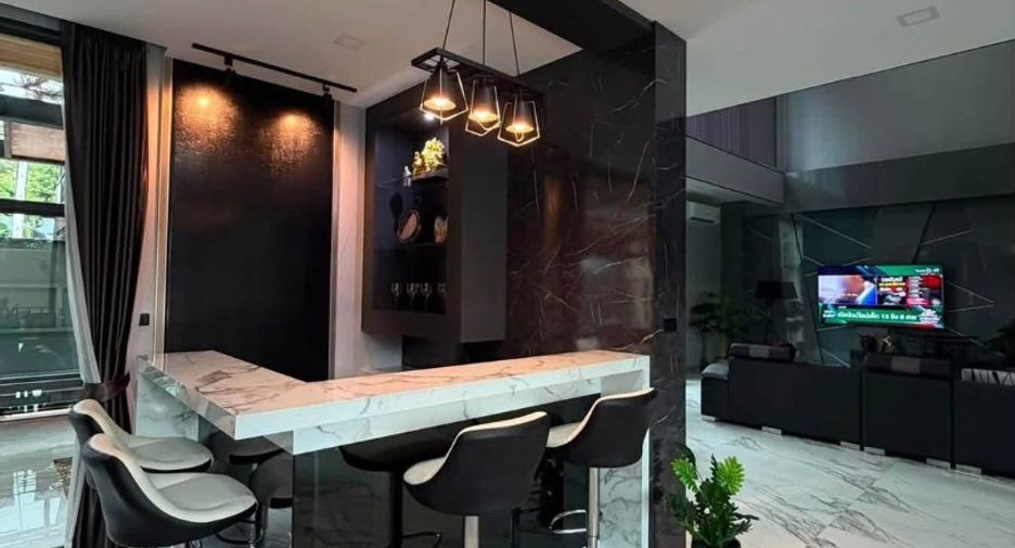 Haus zur Miete mit 3 Zimmer in Bang Lamung, Chonburi