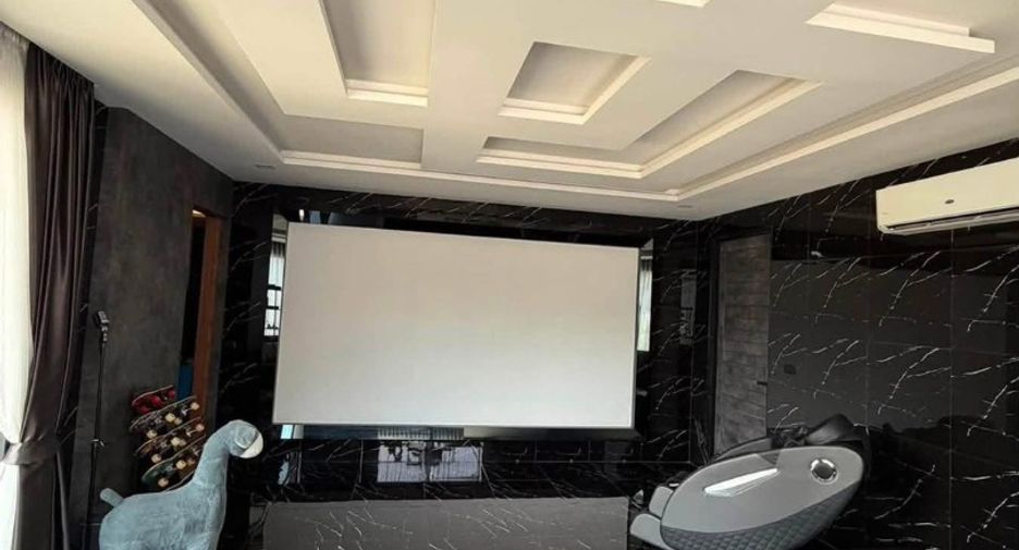 Haus zur Miete mit 3 Zimmer in Bang Lamung, Chonburi