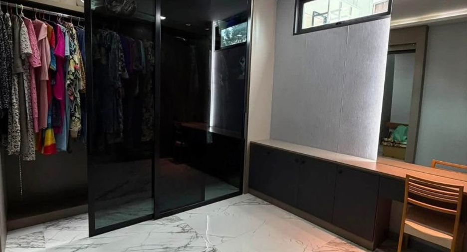 Haus zur Miete mit 3 Zimmer in Bang Lamung, Chonburi