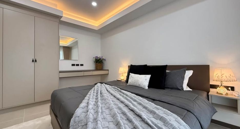 For sale 2 bedrooms condo in Jomtien, Pattaya