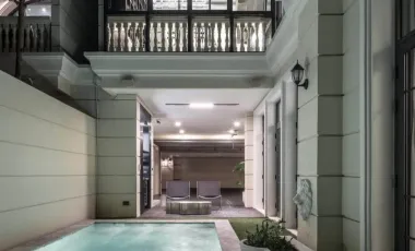 For sale and for rent 4 bedrooms house in Watthana, Bangkok