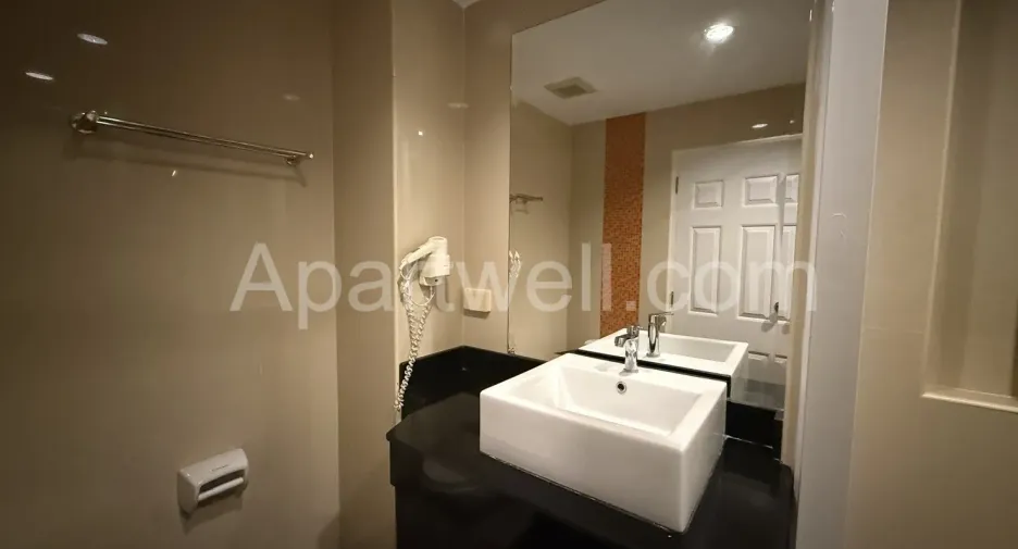 For sale 2 bedrooms condo in Bang Lamung, Chonburi