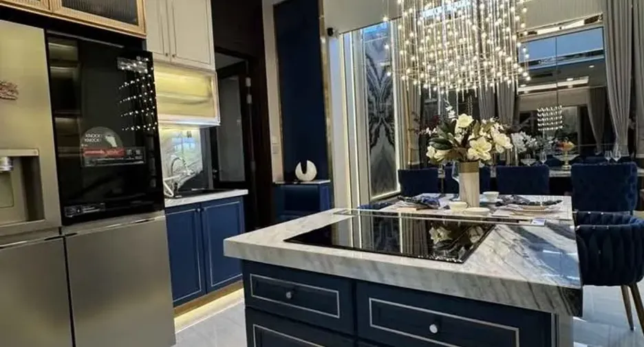 For sale and for rent 4 bedrooms house in Lat Krabang, Bangkok