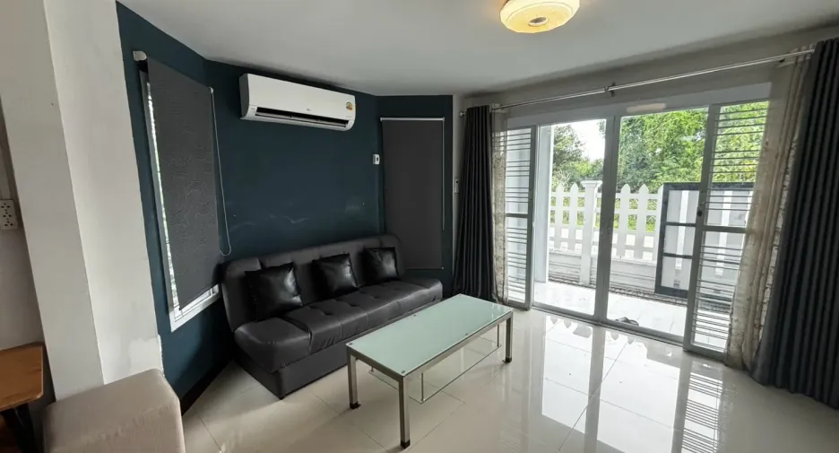 Casa en alquiler de 3 habitaciones en Phra Nakhon Si Ayutthaya, Phra Nakhon Si Ayutthaya
