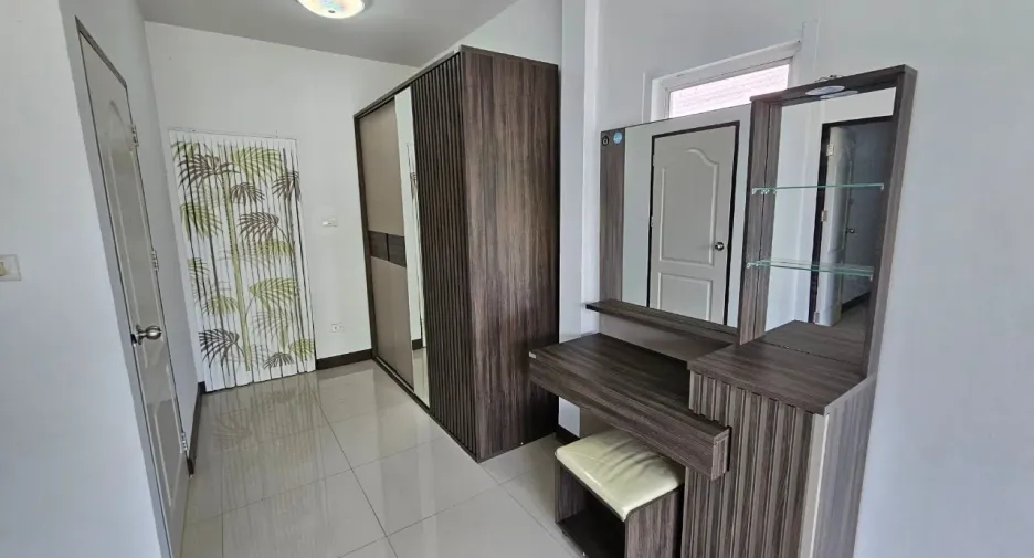 Casa en alquiler de 3 habitaciones en Phra Nakhon Si Ayutthaya, Phra Nakhon Si Ayutthaya