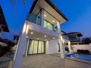 出售 5 卧室 别墅 在 Bang Lamung, Chon Buri