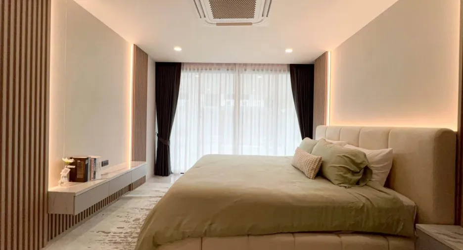出售 5 卧室 别墅 在 Bang Lamung, Chon Buri
