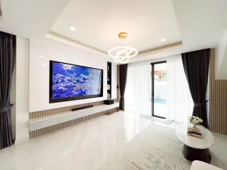 出售 5 卧室 别墅 在 Bang Lamung, Chon Buri