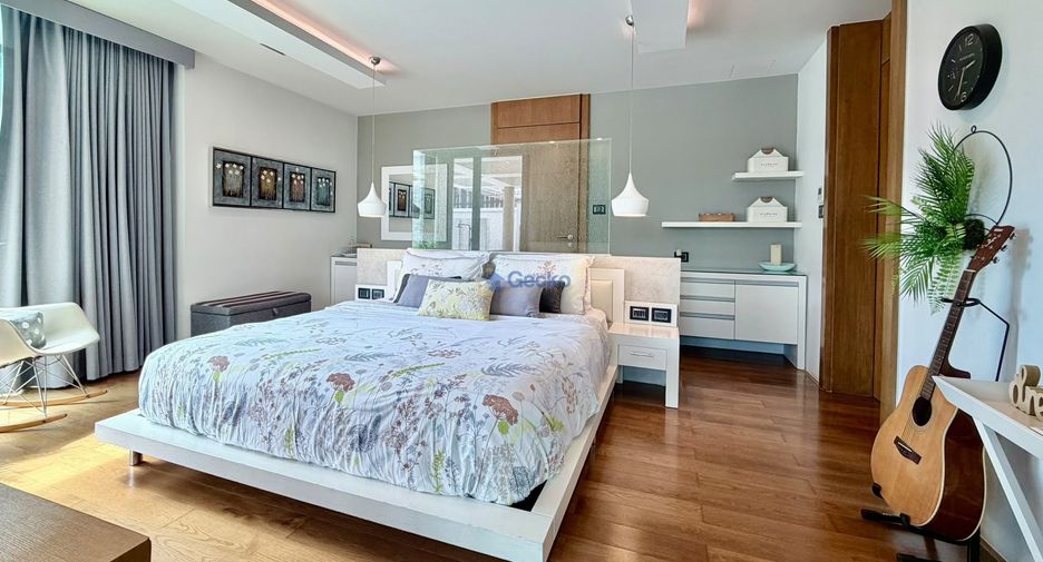 Haus zur Miete mit 4 Zimmer in Bang Lamung, Chonburi