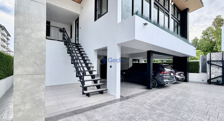 Haus zur Miete mit 4 Zimmer in Bang Lamung, Chonburi