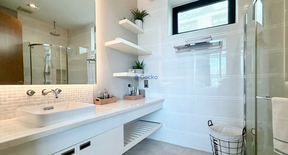 Haus zur Miete mit 4 Zimmer in Bang Lamung, Chonburi