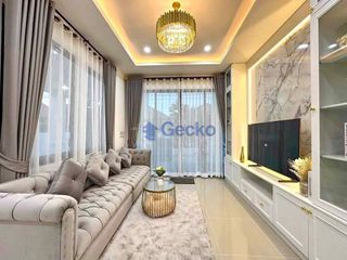 Haus zur Miete mit 3 Zimmer in Bang Lamung, Chonburi
