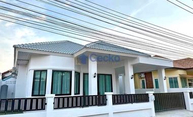 Haus zur Miete mit 3 Zimmer in Bang Lamung, Chonburi