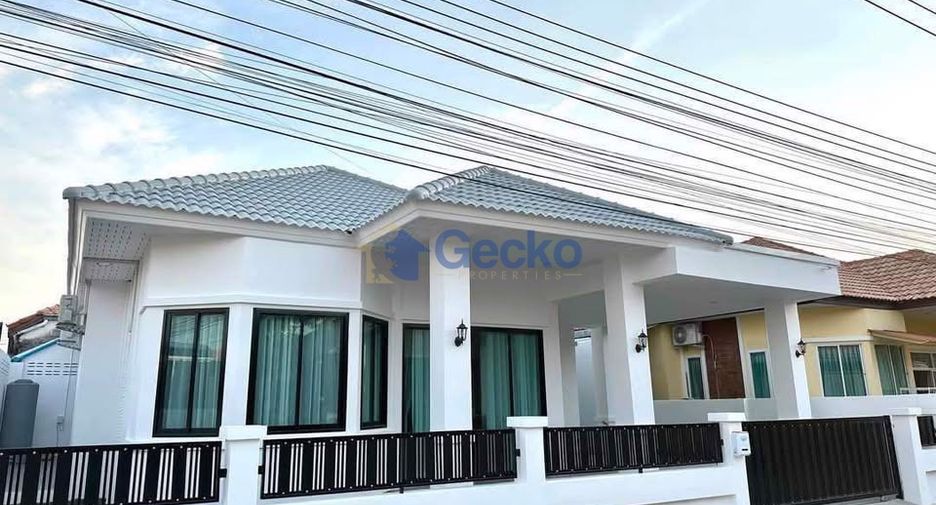 Haus zur Miete mit 3 Zimmer in Bang Lamung, Chonburi