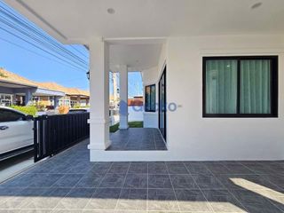 Haus zur Miete mit 3 Zimmer in Bang Lamung, Chonburi