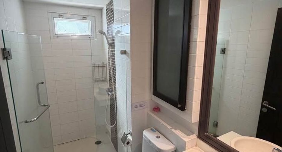 ให้เช่า 2 ห้องนอน คอนโด ใน วัฒนา, กรุงเทพฯ