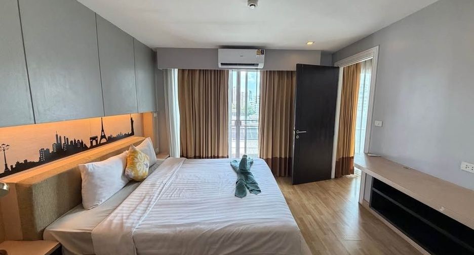ให้เช่า 2 ห้องนอน คอนโด ใน วัฒนา, กรุงเทพฯ