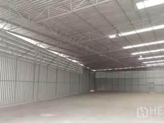 For rent warehouse in Lam Luk Ka, Pathum Thani