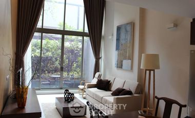 For rent and for sale 1 bed condo in Watthana, Bangkok