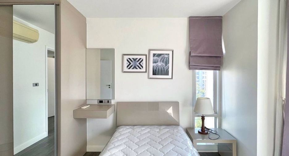 For rent 2 ベッドルーム condo in Watthana, Bangkok