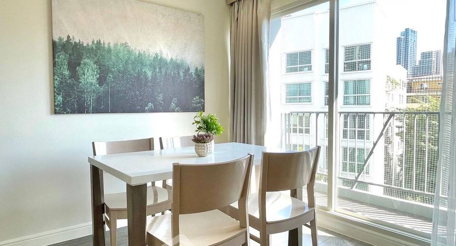 For rent 2 ベッドルーム condo in Watthana, Bangkok