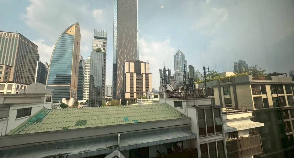 For rent 1 bed condo in Pathum Wan, Bangkok