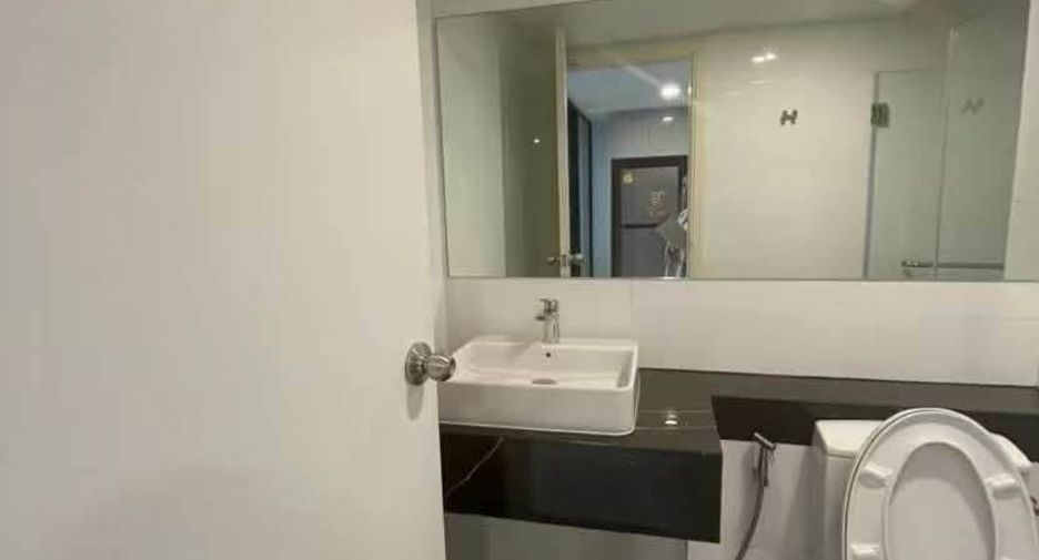 For rent 1 bed condo in Ratchathewi, Bangkok