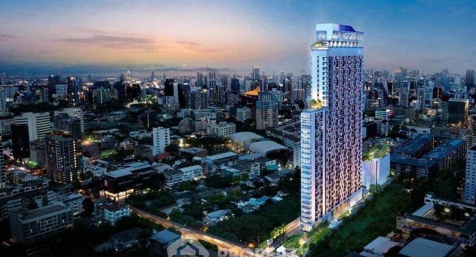 À vendre 2 chambres condo à Watthana, Bangkok