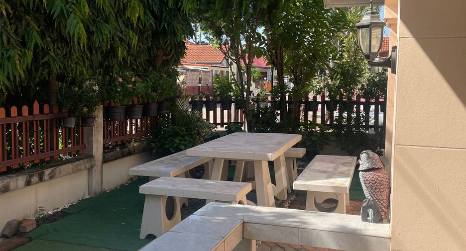 Haus zum Kauf mit 3 Zimmer in Bang Saray, Pattaya
