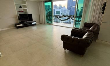 Condo en venta de 4 habitaciones en Watthana, Bangkok
