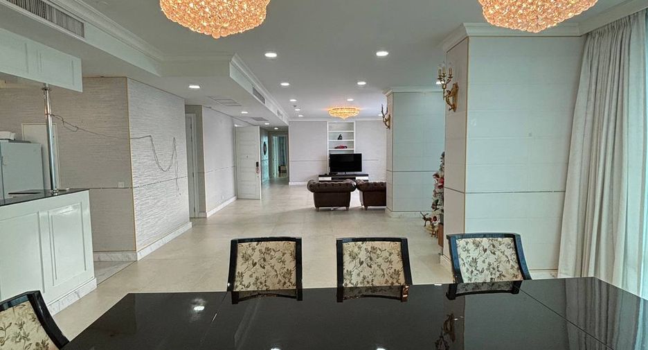 Condo en venta de 4 habitaciones en Watthana, Bangkok