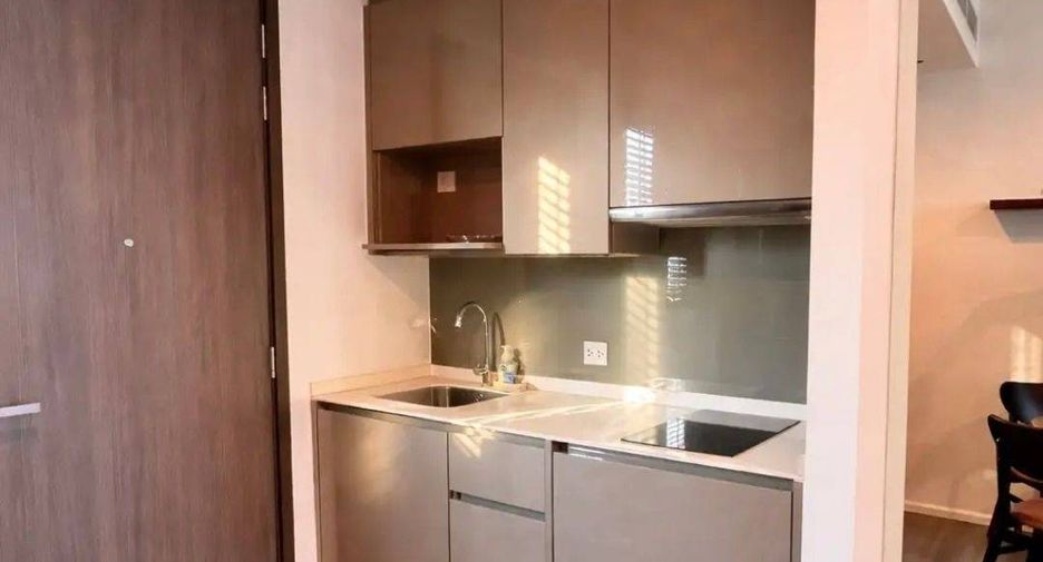 For sale 1 bed condo in Bang Na, Bangkok