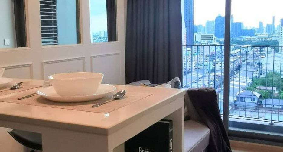 For sale 1 bed condo in Bang Na, Bangkok