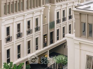 Casa adosada en venta de 3 habitaciones en Yan Nawa, Bangkok