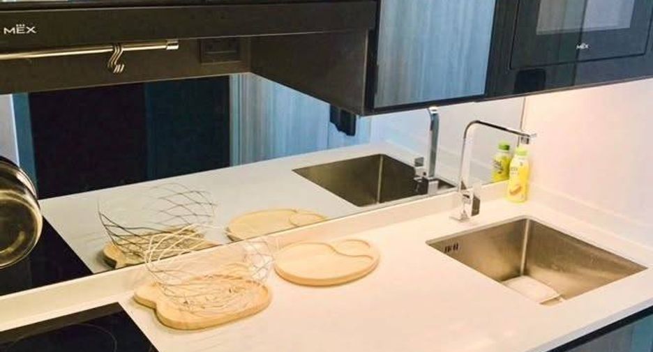 For sale 1 bed condo in Bang Rak, Bangkok