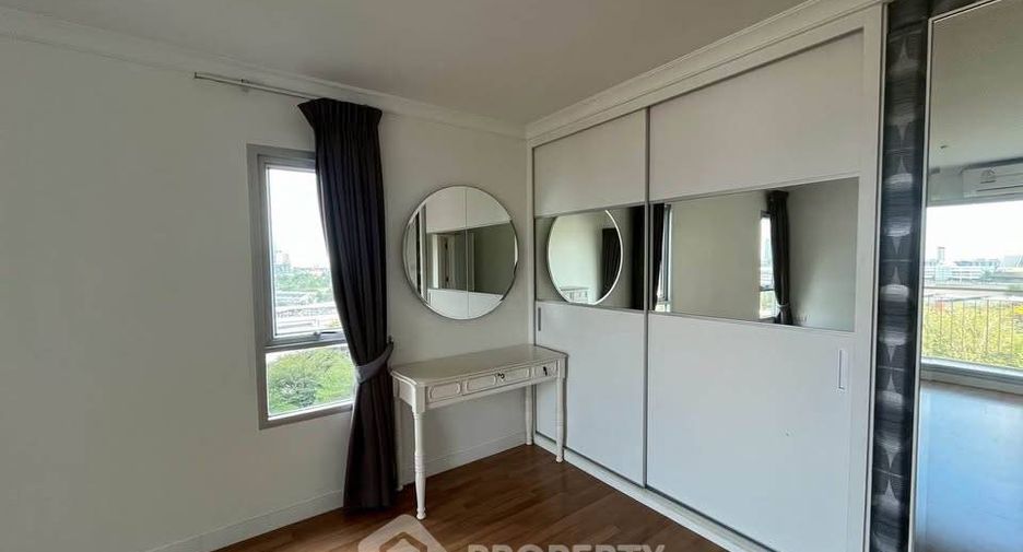 Condo en venta de 2 habitaciones en Huai Khwang, Bangkok
