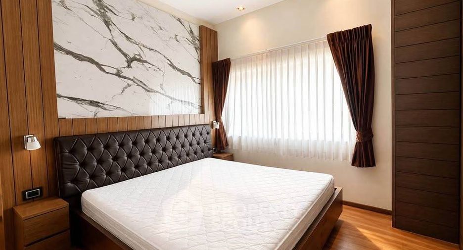 Wohnung zum Kauf mit 2 Zimmer in Sathon, Bangkok