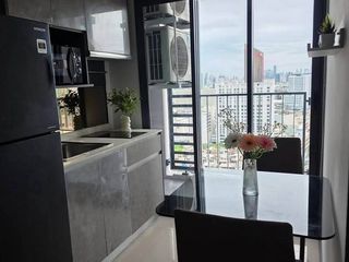 Продажа 1 кровать кондо в Пхая Тхаи, Бангкок