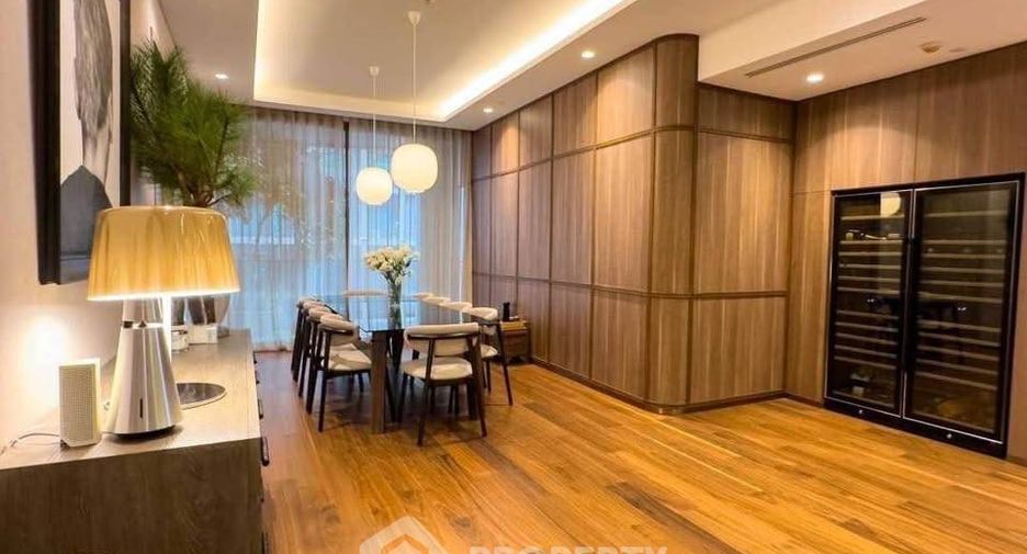 À vendre 4 chambres condo à Khlong Toei, Bangkok