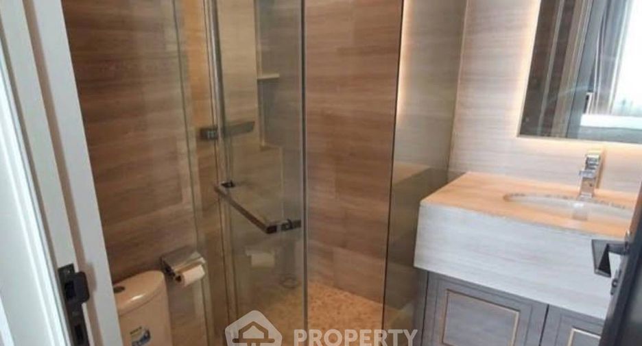 For sale 2 ベッドルーム condo in Khlong Toei, Bangkok