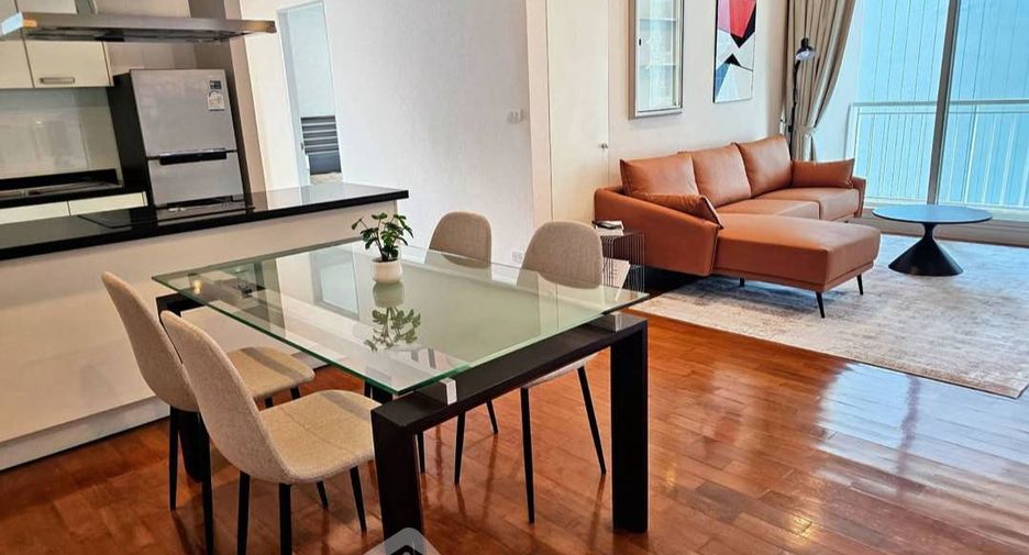 For rent そして for sale 2 ベッドルーム condo in Watthana, Bangkok