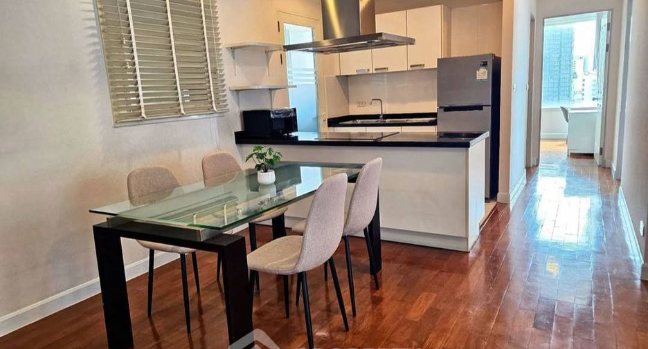 For rent そして for sale 2 ベッドルーム condo in Watthana, Bangkok